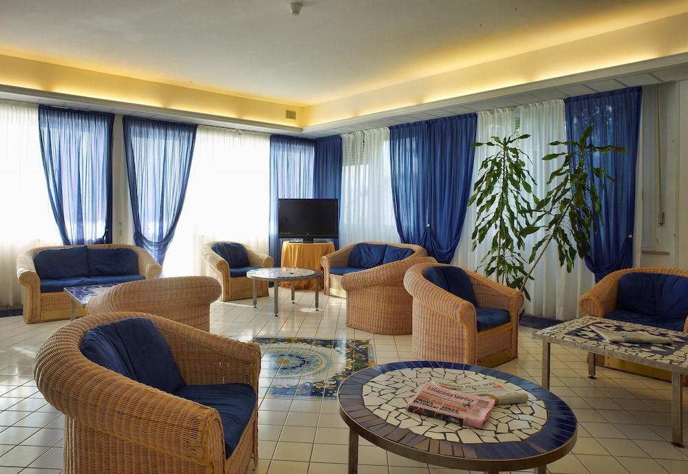 Best Western Hotel Acqua Novella Spotorno Buitenkant foto